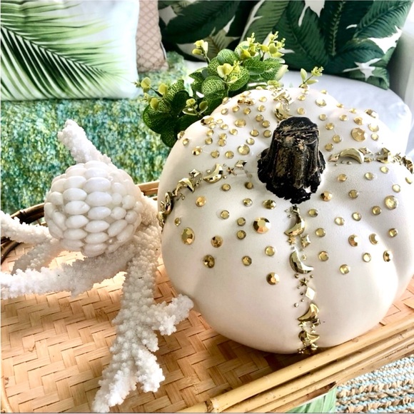 NWT! Gold Bling Rhinestone Celestial Moon & Stars Pumpkin - Picture 4 of 7